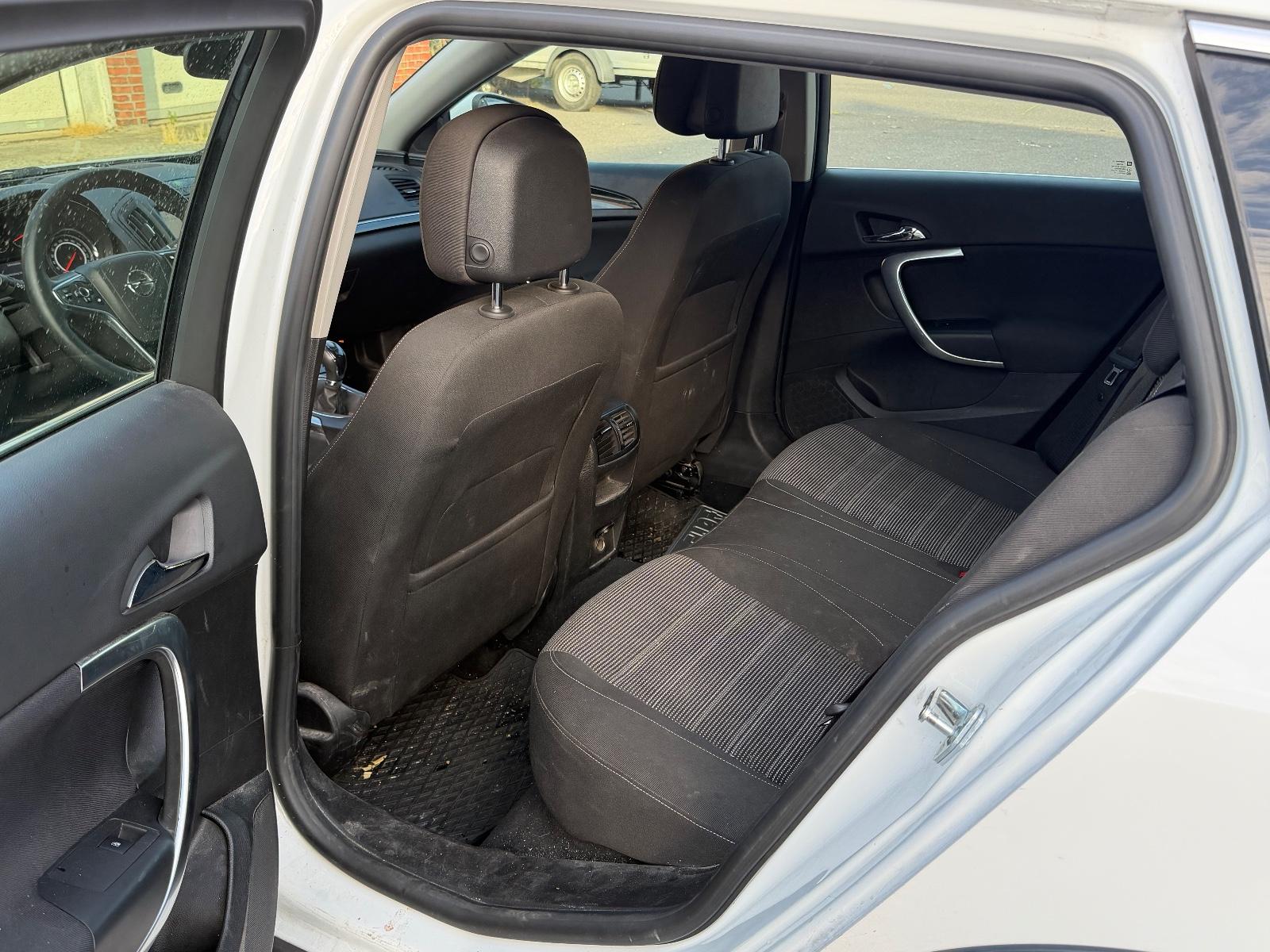 Opel Insignia 2015 — photo 10