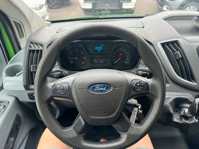 Fahrzeugabbildung Ford Transit Pritsche 330 L1 Einzelkabine
