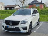 Mercedes-Benz GL 500 4MATIC AMG Distronic +Panorama Keyless