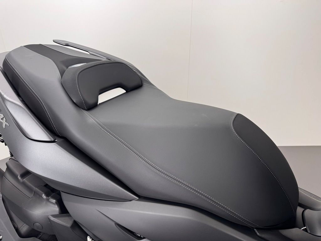 Fahrzeugabbildung Yamaha X MAX 400 *SERVICE NEU *1. HAND