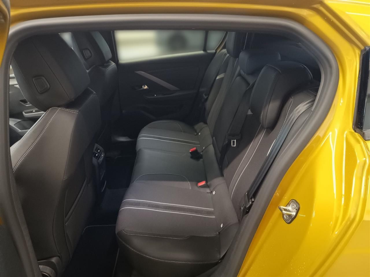 Fahrzeugabbildung Opel Astra L 1.2 Turbo GS Automatik