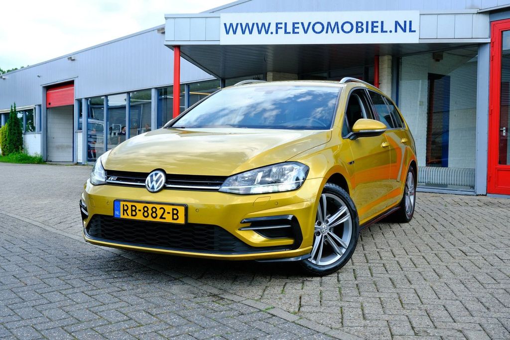 Image of Volkswagen Golf
