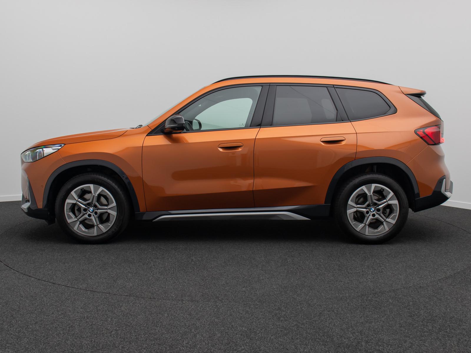 BMW X1 sD18d xLine Panorama 360° HUD DAB AHK Komfort, миниатюра 11
