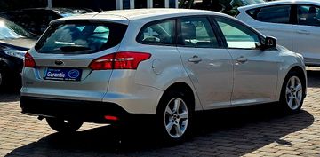 Ford Focus - 7