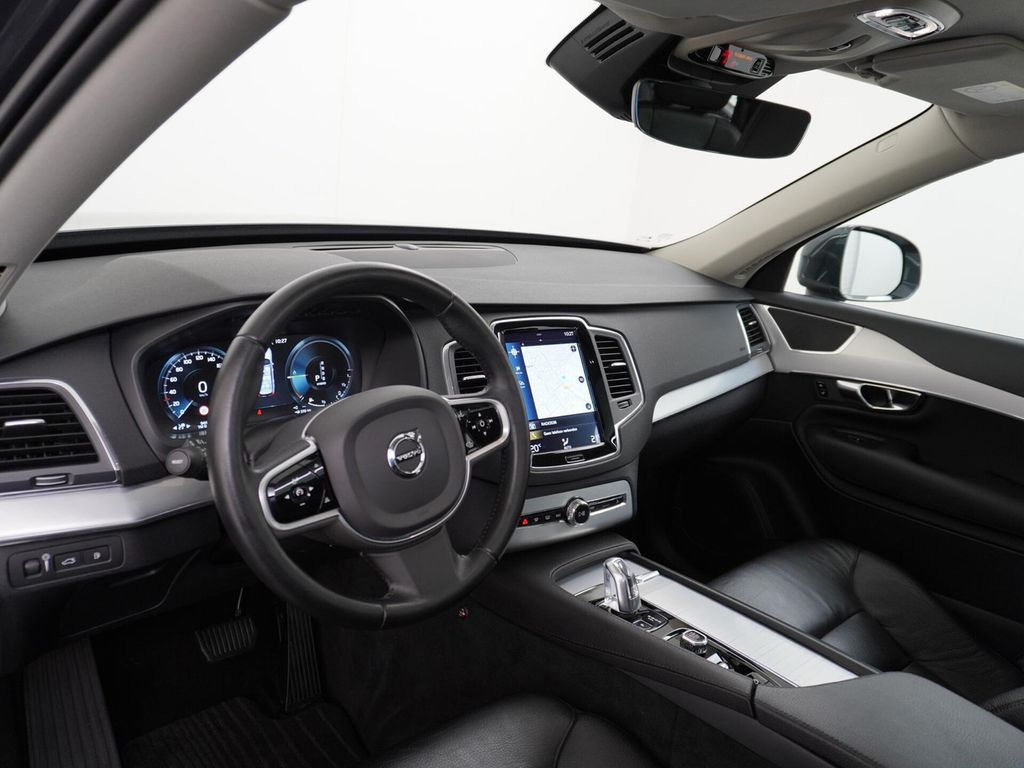Volvo XC90 2.0 T8 Twin motor AWD Momentum panorama dac