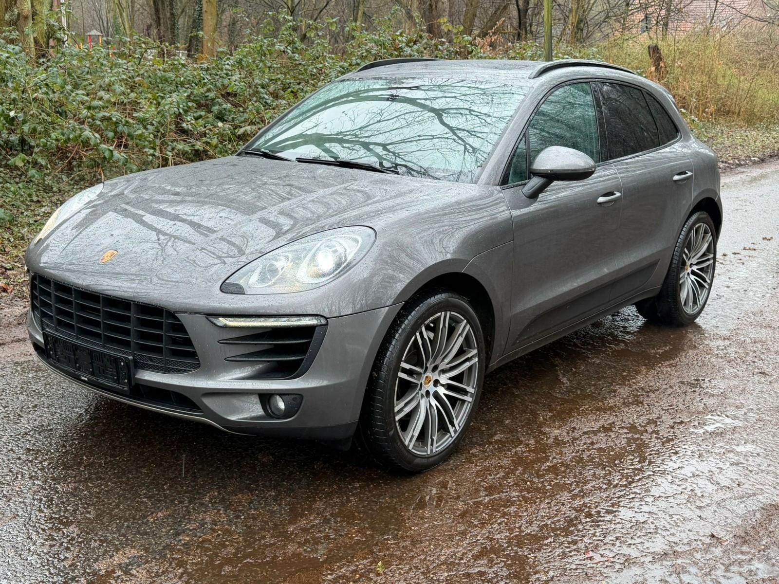 Porsche Macan S