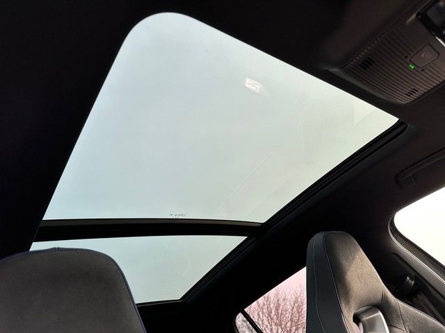 Fahrzeugabbildung Volkswagen Tayron 2.0TDI DSG 4M R-Line AHK+PANO+STDHZG+20"+