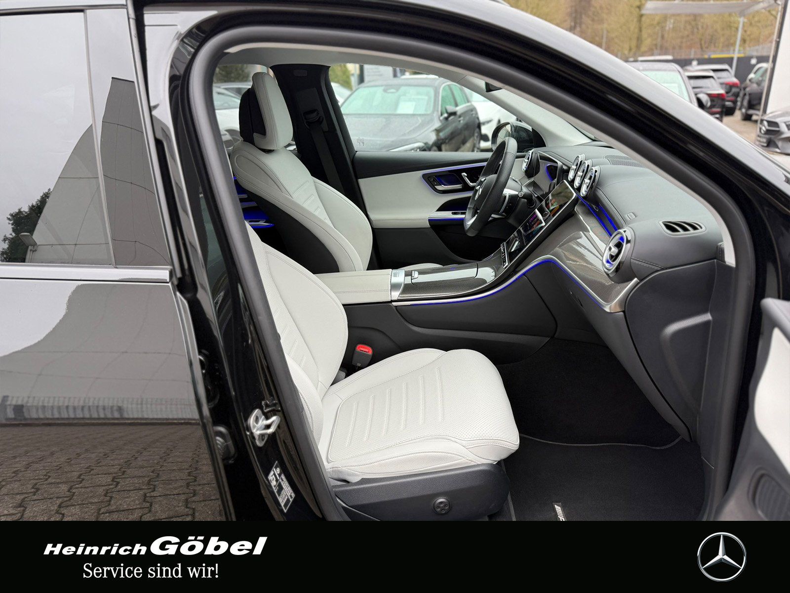 Fahrzeugabbildung Mercedes-Benz GLC 220 d AMG*AHK*LED*360°*MEMORY*TOTWINKEL*