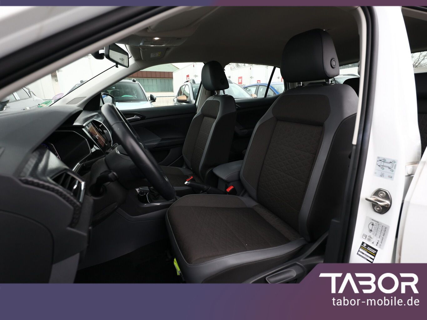 Volkswagen T-Cross - Bild 6