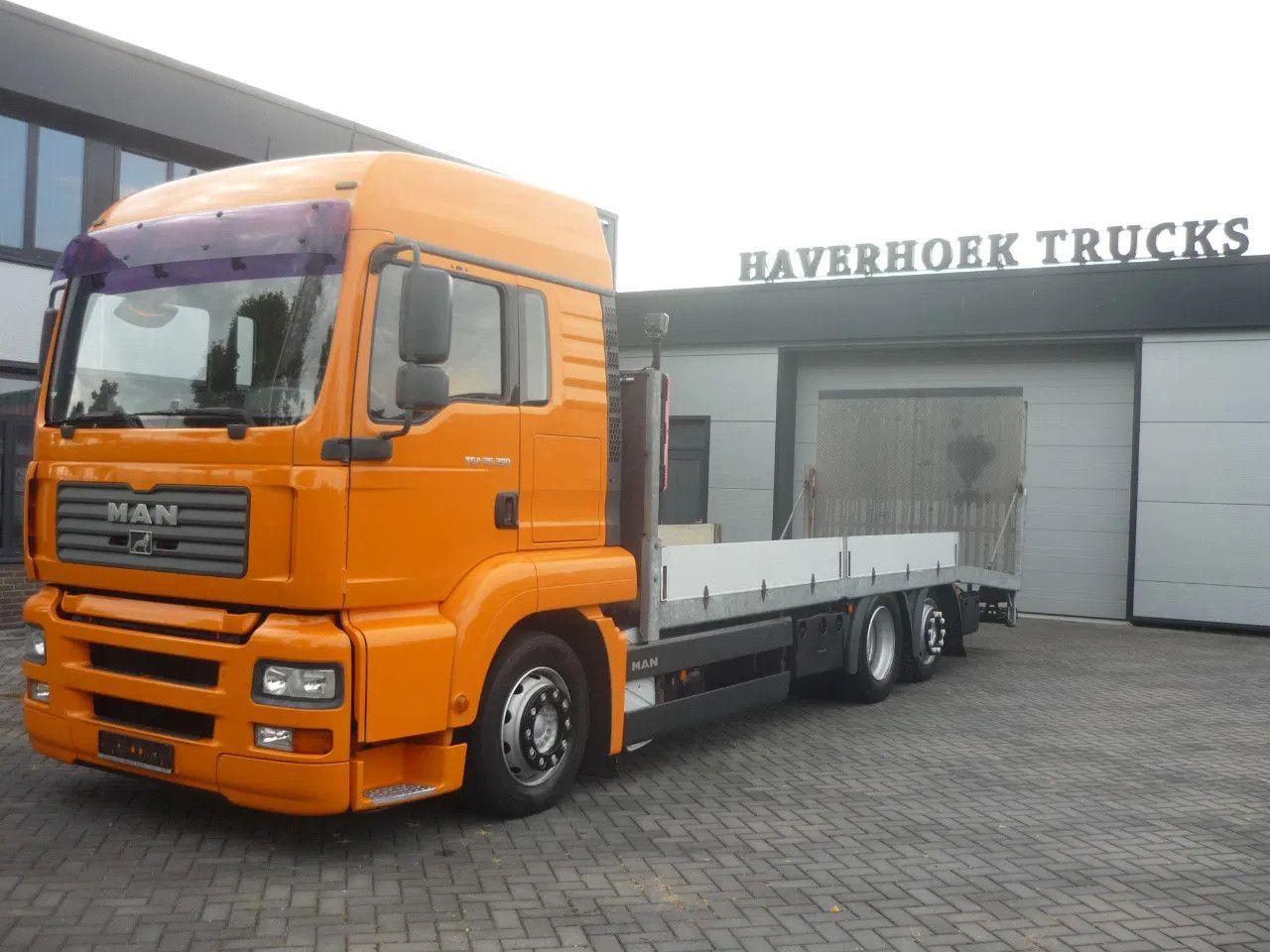 MAN TGA 26.390 6x2 oprijvrachtwagen / machinetranspo