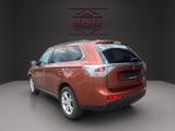 Mitsubishi Outlander ClearTec Intense 4WD (7-Sitze-Automa.) - gebrauchte Mitsubishi Outlander aus dem Jahr 2012
