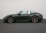 Porsche 992 Targa 4 GTS Sonderwunsch 1 of 1 - Porsche mit Benzin-Antrieb: Grün, Cabrio