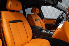 Cullinan Series II 2025 GREY/ORANGE 4 SEATS STAR