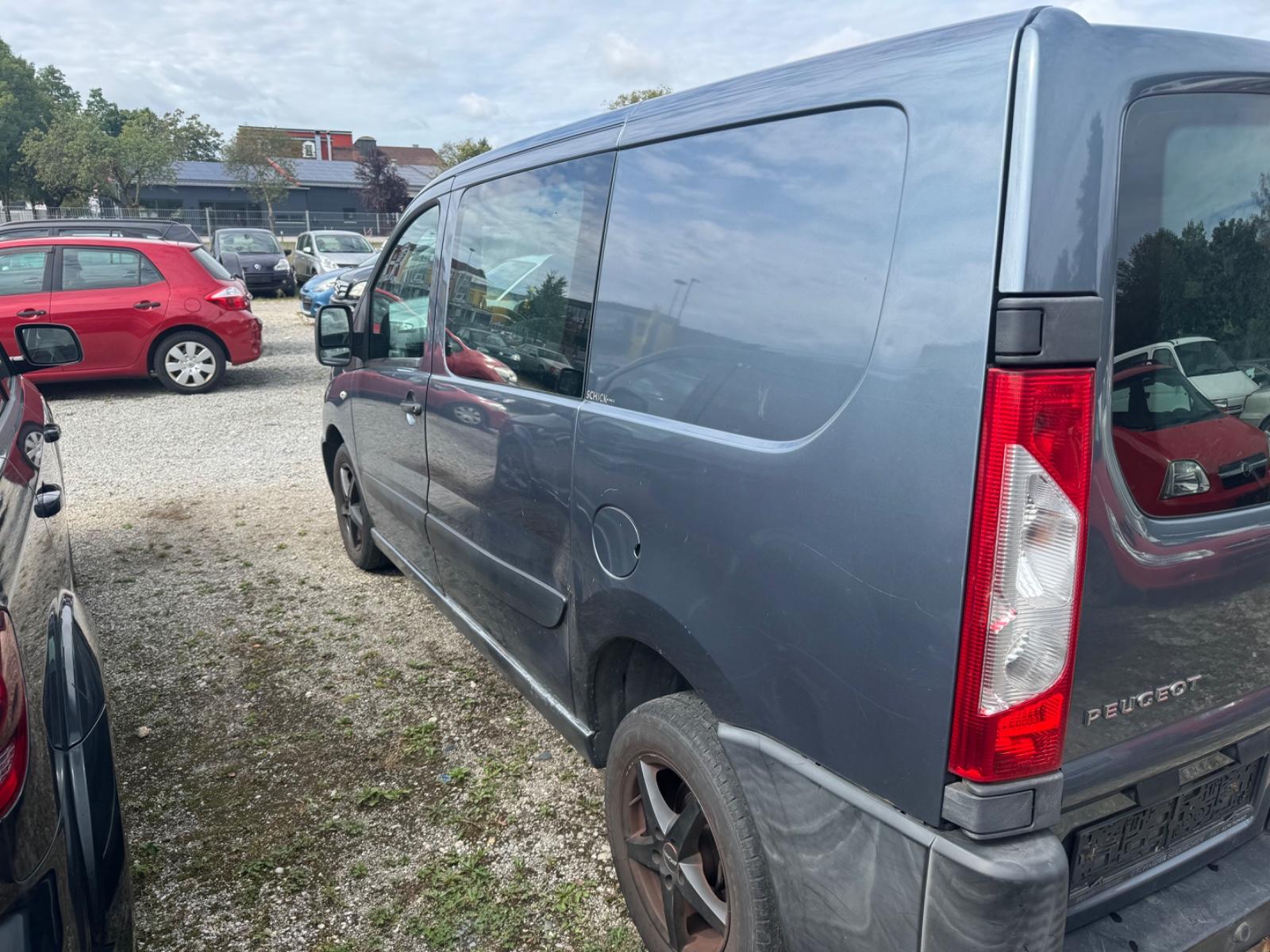 Peugeot Expert, mit 6 sitze