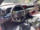 Mercedes-Benz Mercedes CLA 200 Shooting Break - Mercedes-Benz: C Break