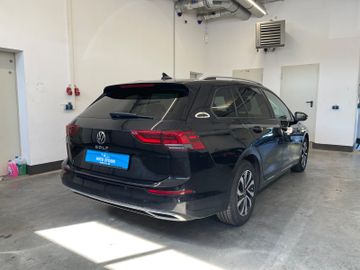 Volkswagen Golf - 6