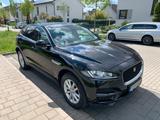Jaguar F-Pace 20d Aut*NAVI*TEMP*AHK*PDC*Sitzhz*18Zoll - Jaguar F-Pace von privat