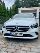 Mercedes-Benz B 250 e