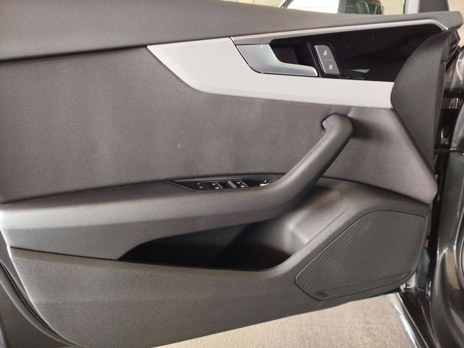 Audi A4 - Bild 8