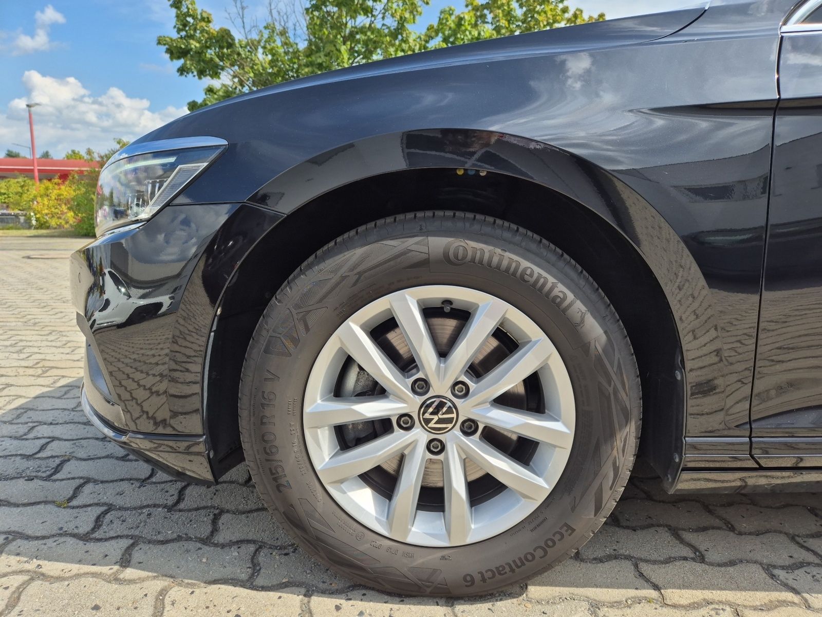 Fahrzeugabbildung Volkswagen Passat Variant TDI Business DSG Matrix Navi ACC