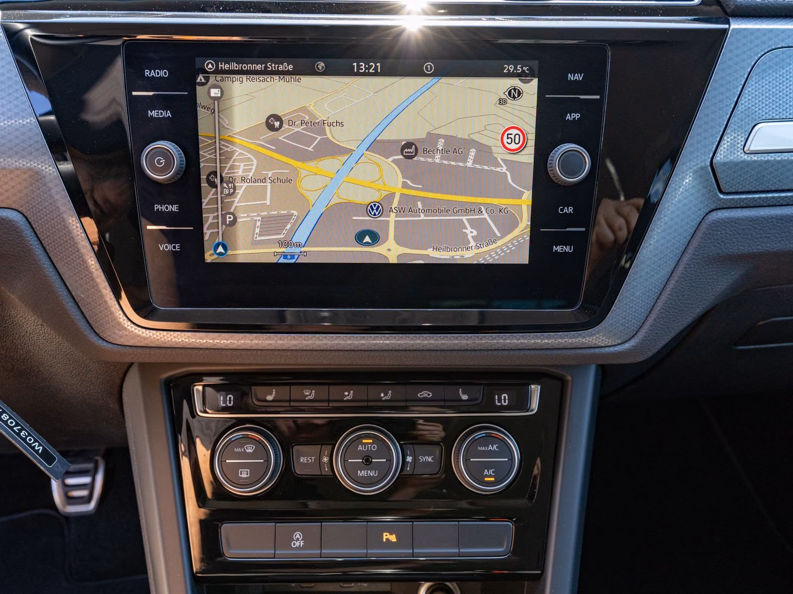 Volkswagen Touran Active 1.5 TSI Navi PDC SHZ 7-Sitzer, миниатюра 13
