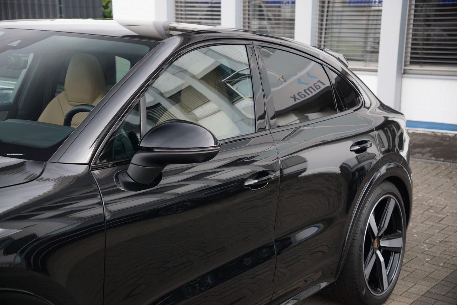 Porsche Cayenne Coupe SPORTDESIGN-INNO-LUFTF.-22"-BEIGE