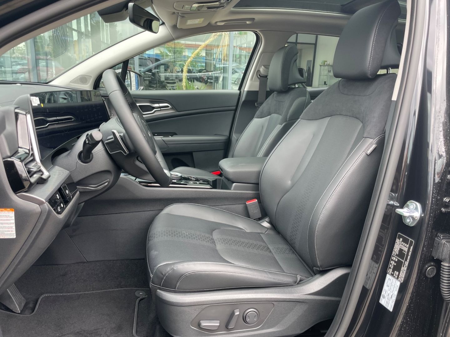 Fahrzeugabbildung Kia Sportage Plug-in Hybrid 4WD 360Kamera LED Panoda