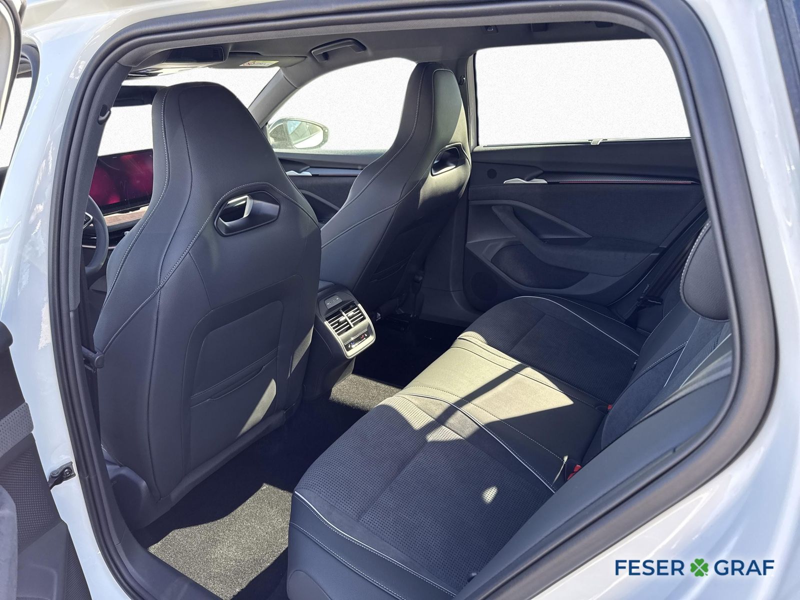 Skoda Superb - Bild 13