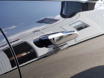 Mercedes E 220 - 11
