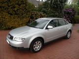Audi A4 1.9 TDI  Voll-Scheckheftgeplegt bei AUDI !! - Audi A4 aus 2001: 1.9