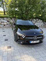 Mercedes-Benz A 200 - AMG MBUX AR AMBIENTE 19" - gebrauchte Mercedes-Benz A 200 aus dem Jahr 2019