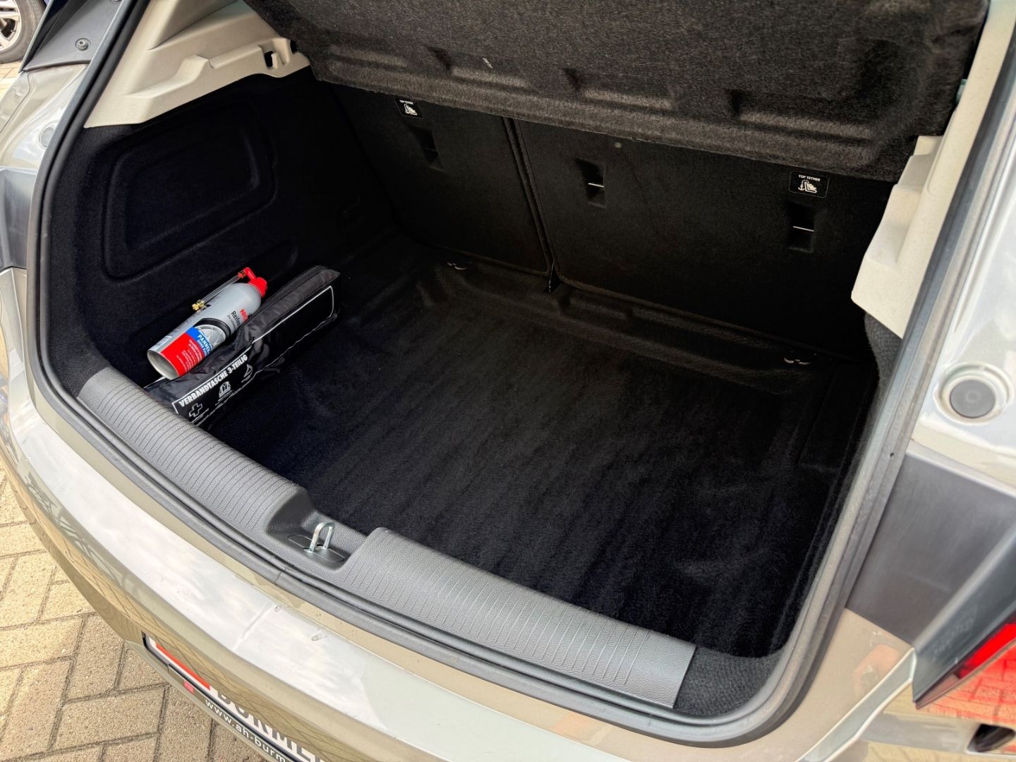 Fahrzeugabbildung Opel Astra K Edition Navi CarPlay  VZE GJR Musikstrea
