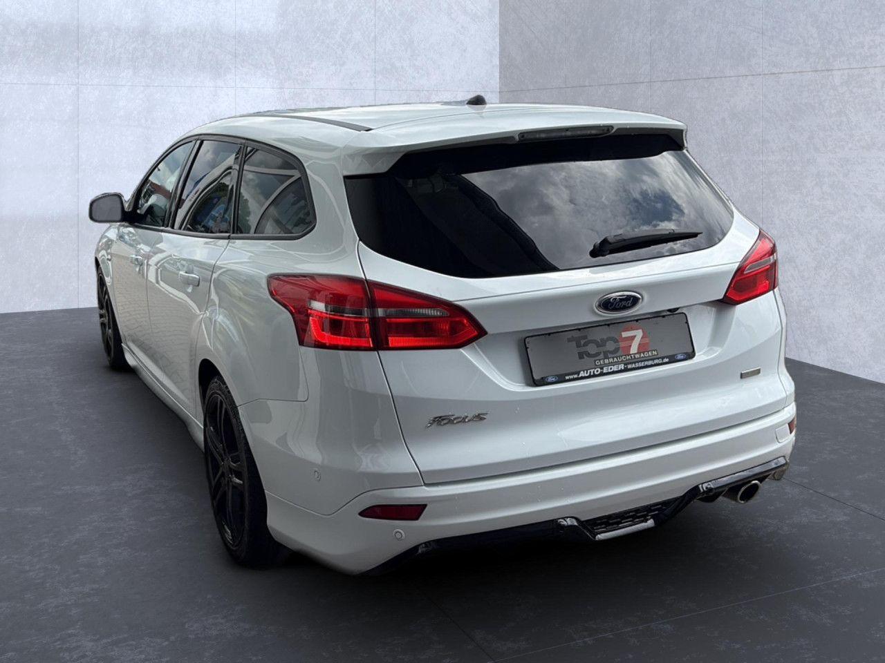 Ford Focus ST-Line 1.5 EcoBoost Automatik Xenon Navi