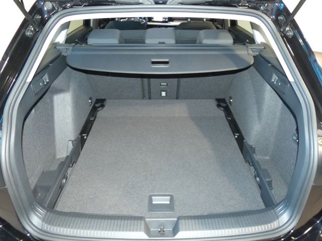 Golf Variant 2.0 TDI Life DSG AHK KAMERA NAVI