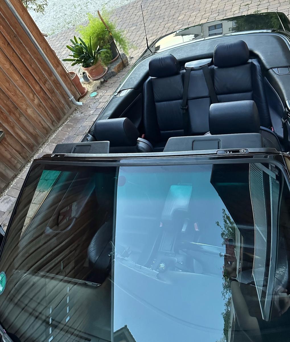 BMW 318i Cabrio H-Kennz. Hardtop Klima Leder M-Techn