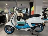 Vespa Primavera 125 E5 VIBE WHITE - Vespa Motorräder in Hamburg