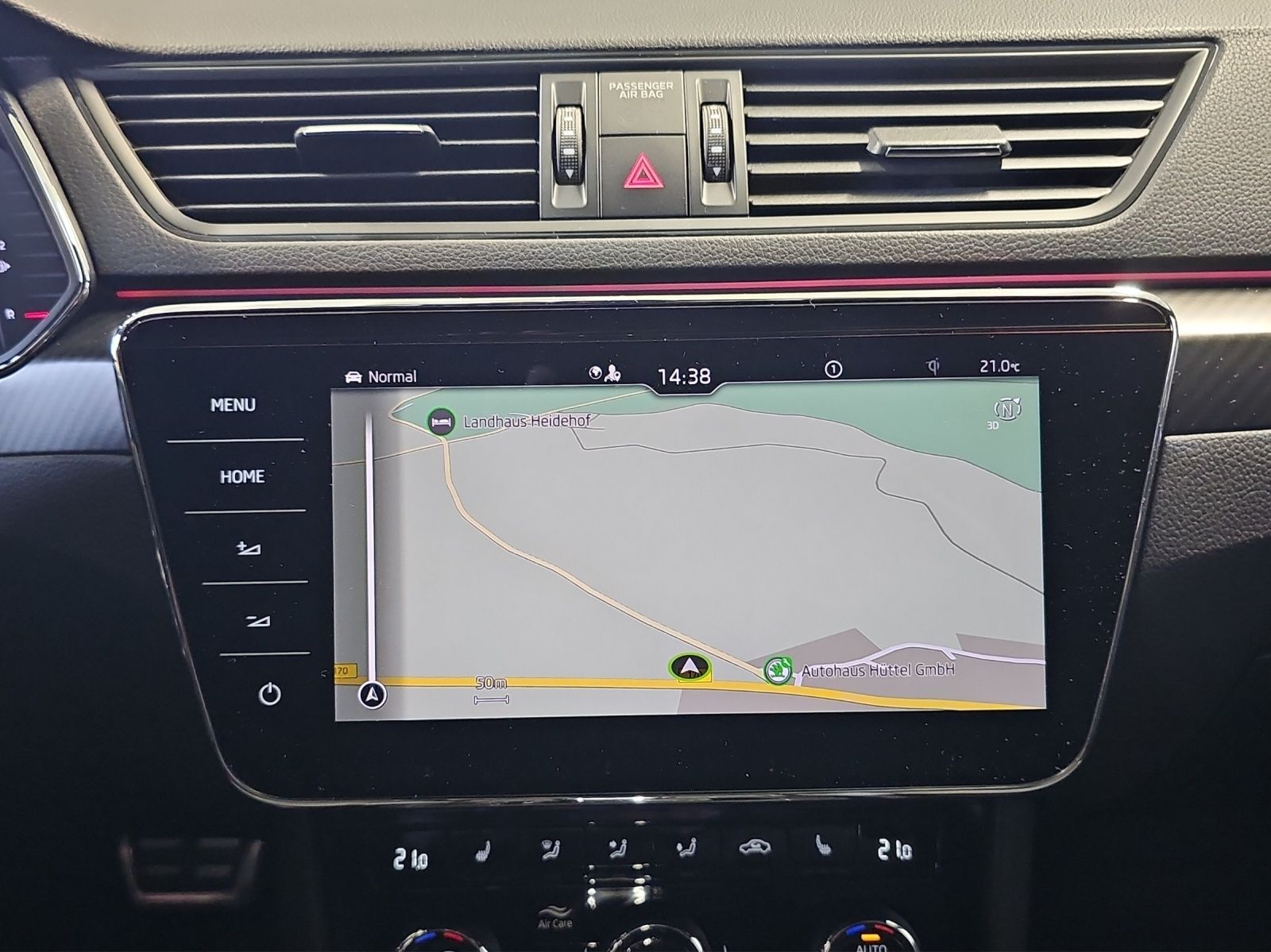 Fahrzeugabbildung SKODA Superb Combi Sportline 2.0 TSI DSG AHZV DCC ACC