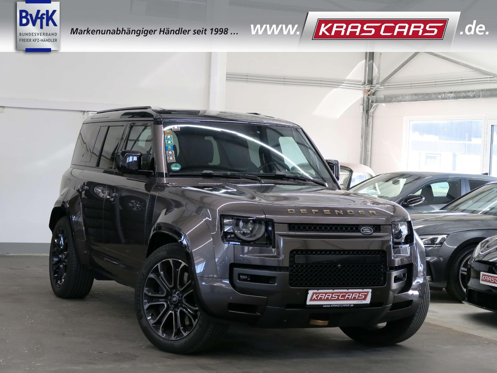 Land Rover Defender 110 P635 OCTA 1.Hd.*Leder schwarz*22'
