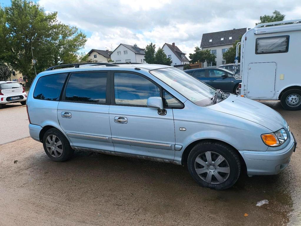 Hyundai Trajet