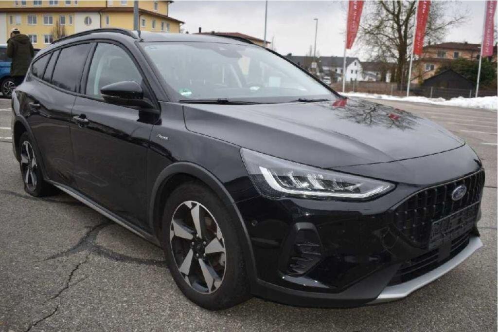 Ford Focus Turnier 1.0Benzin 155PS ACTIVE X AHK ACC