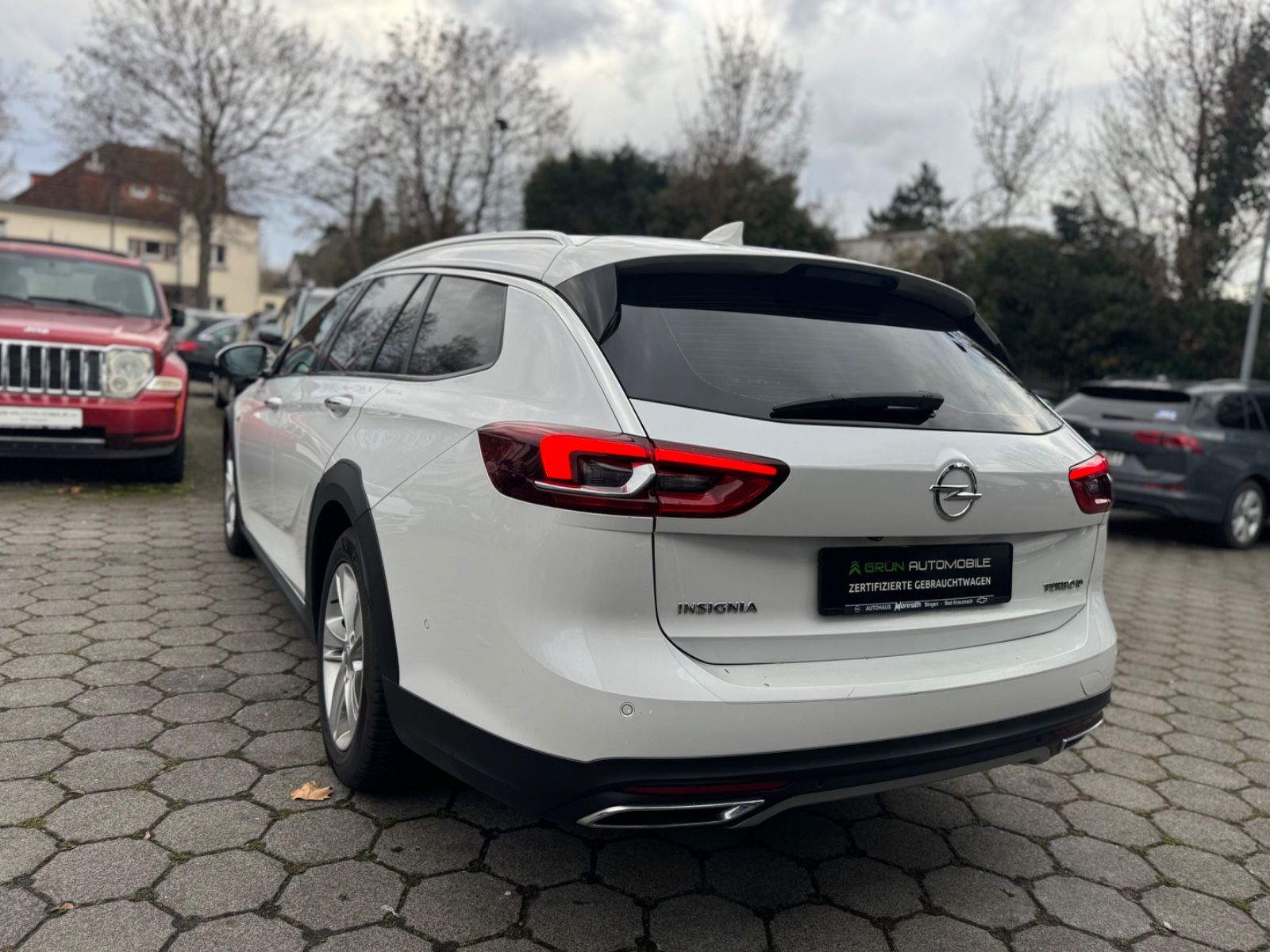 Fahrzeugabbildung Opel Insignia CT*VOLLAUSSTATTUNG*Leder*Keyless*HeadUp