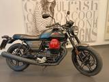 Moto Guzzi V7 III CARBON - Offers