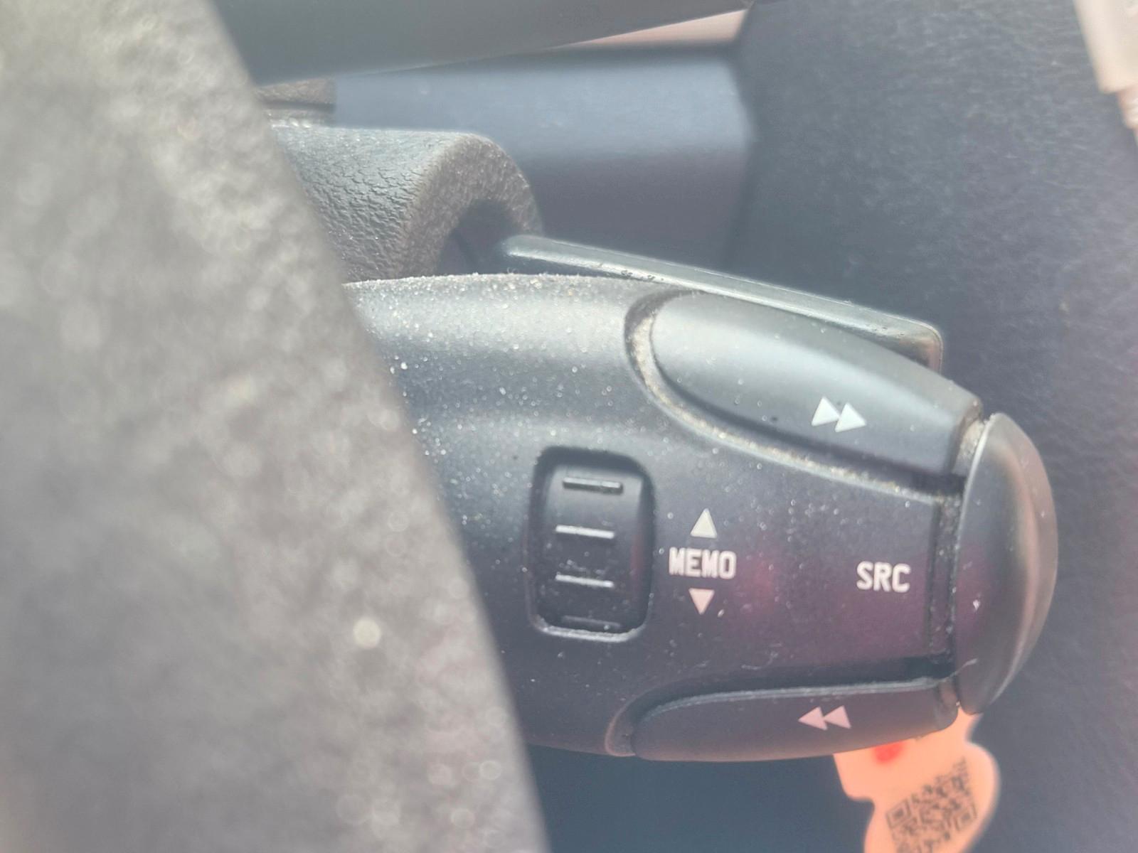 Peugeot 407 2006 — photo 12