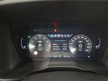 KGM Tivoli NOMAD 1.5 AT Navi°RFK°SHZ°ALU°DAB°CarPlay
