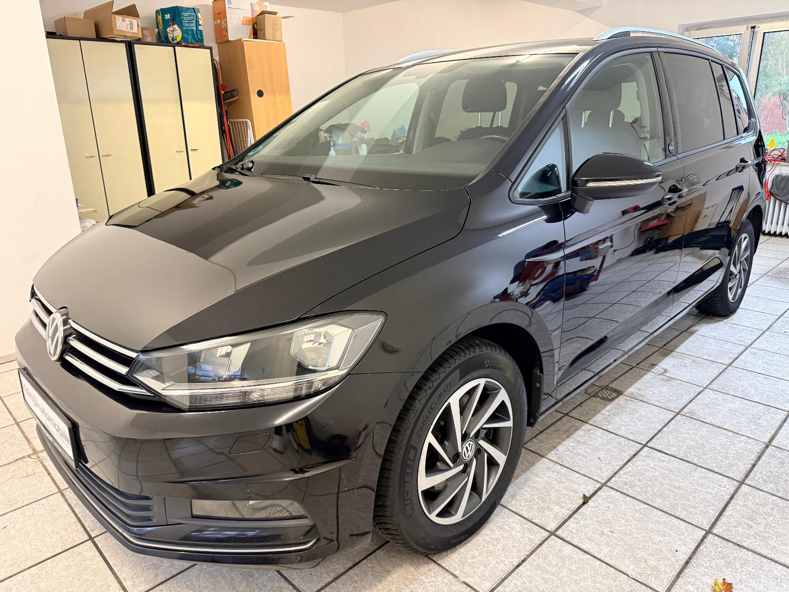 Volkswagen Touran Sound *PDC*Navi*AppleCar.*Temp.*Sitzh.*