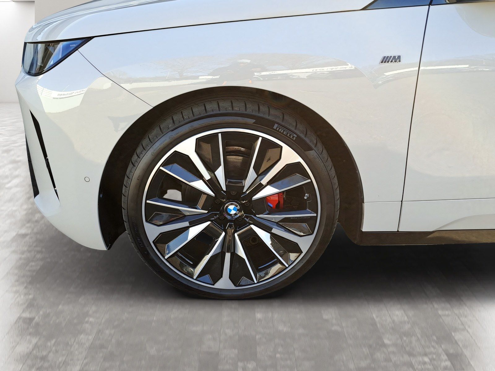 BMW iX - Bild 13