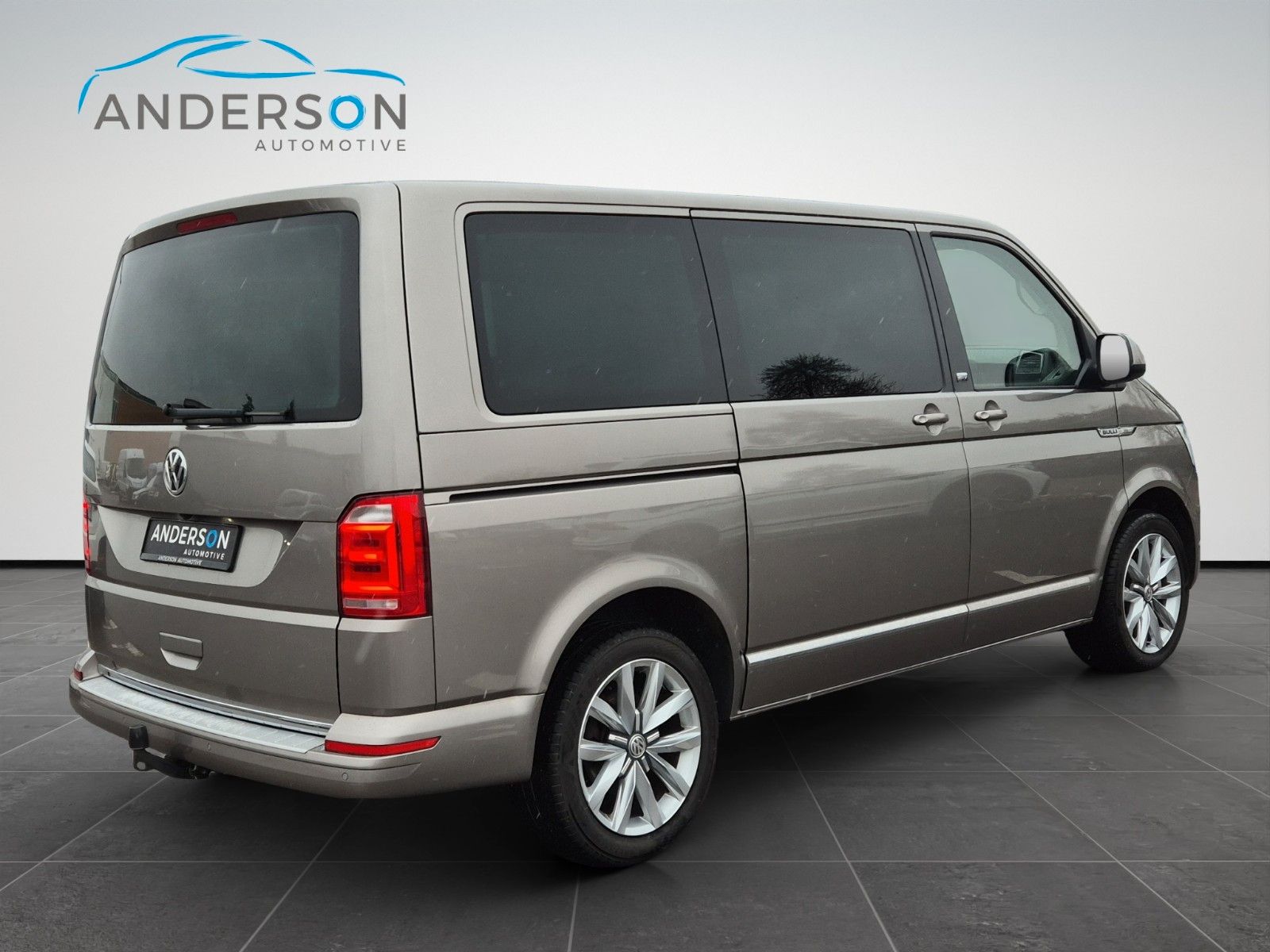 Fahrzeugabbildung Volkswagen T6 2.0 TDI COMFORT DSG AHK LED KAM STHZ WINTERR