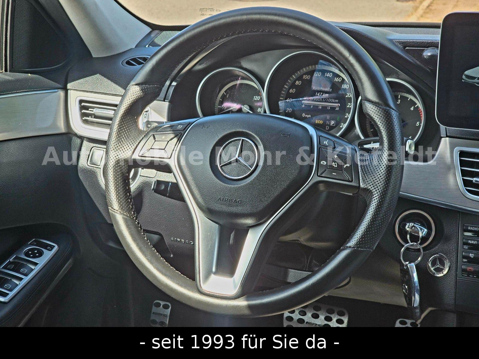 Mercedes-Benz E 220 T BlueTec BlueEfficiency Edition 9G-TRONIC