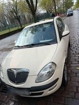 Lancia ypsilon - Lancia aus 2004