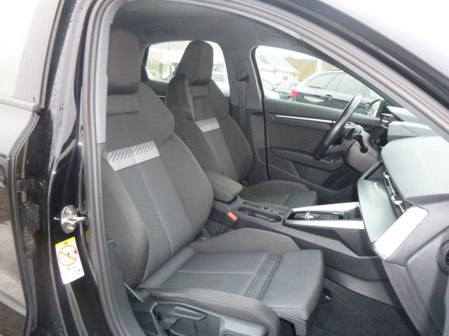 Fahrzeugabbildung Audi A3 Limo 30 TDI >AUT/NAVI/Sitzheiz/PDC<